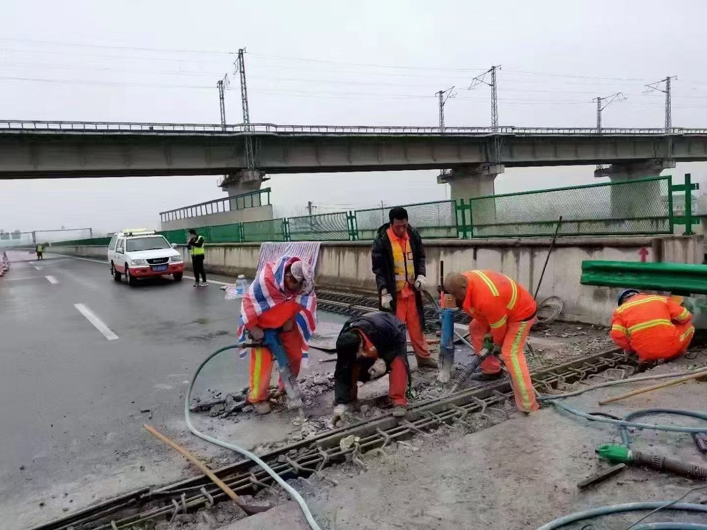 永靖桥梁伸缩缝抢修料